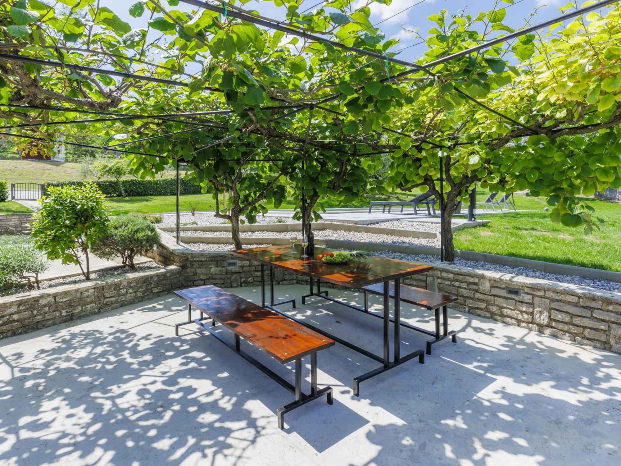 Holiday Home Carlo - Ipc102 By Interhome Pićan Zewnętrze zdjęcie